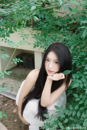 边吃奶边插下面电影推荐